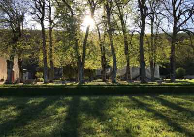 Grands tilleuls de l'abbaye de Reigny, hébergement pour les mariages, séminaires, réunions